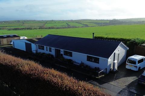 4 bedroom bungalow for sale, Pentre'r Bryn , Nr New Quay, SA44