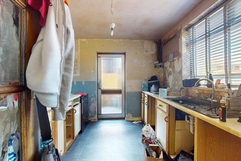 100 Crockenhill Road, Orpington, BR5 4DG