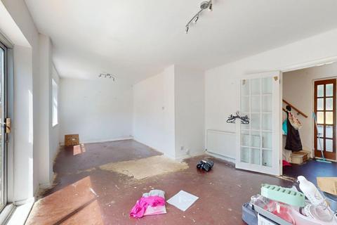 100 Crockenhill Road, Orpington, BR5 4DG