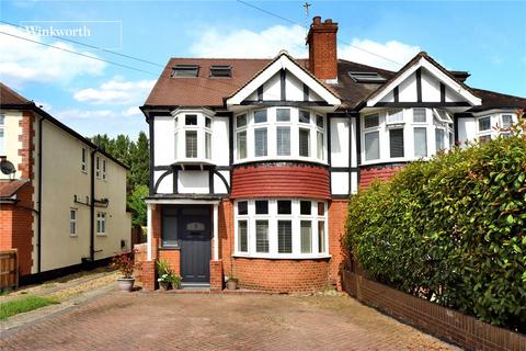 5 Sandringham Road, Worcester Park, KT4 8XW