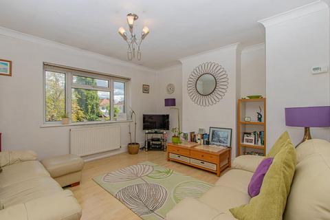 2 bedroom maisonette for sale, Lansbury Drive, Hayes UB4