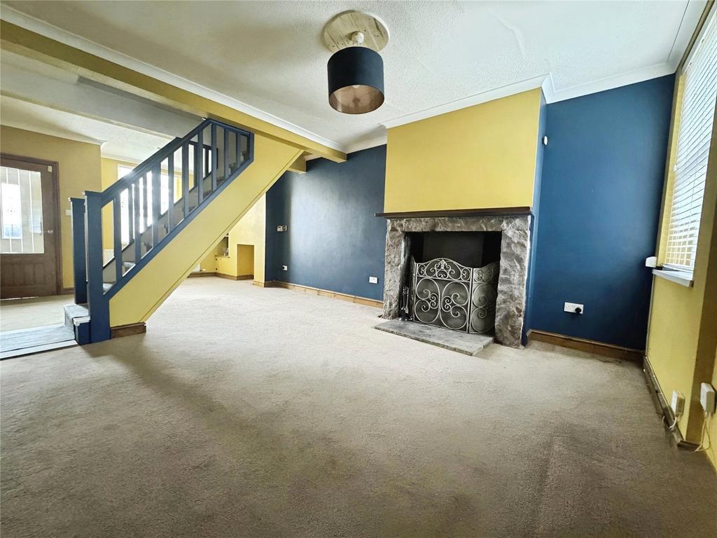 Living/Dining Room