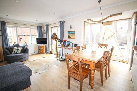 undefined, High Street, Hamble, Southampton, Hampshire, SO31
