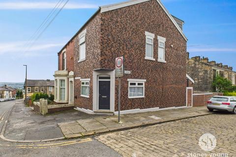 Dukes Brow, Blackburn, BB2