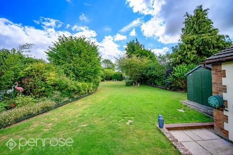 5 bedroom detached bungalow for sale, Barton Road, Luton, Bedfordshire, LU3 3NH
