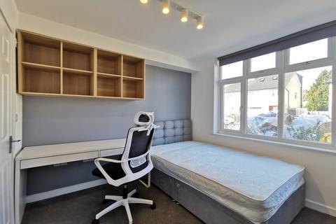 undefined, Salisbury Street, Beeston, NG9 2EQ