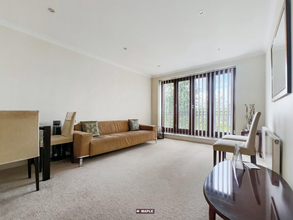 The Boltons, Pinner View HA1 2 bed apartment for sale - £379,950