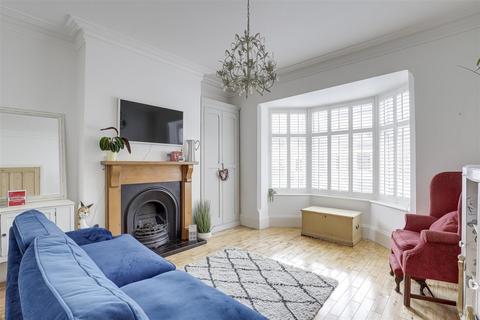 4 bedroom detached house for sale, Wellington Street, Long Eaton NG10