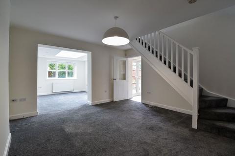 4 Darlington Close, Chorley, PR6 9FL