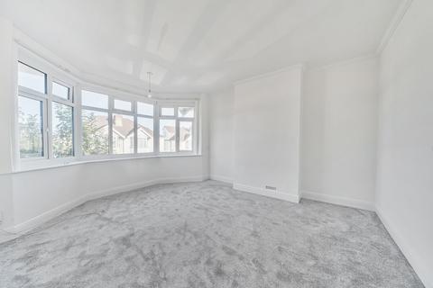 6 Cherry Walk, Southampton, SO15 5GD