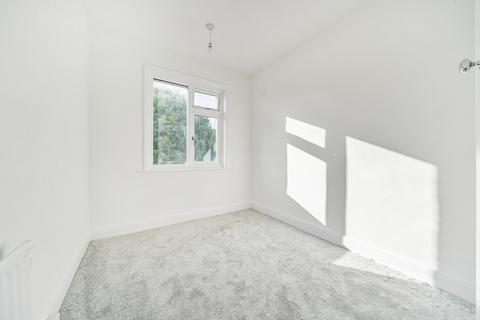 6 Cherry Walk, Southampton, SO15 5GD