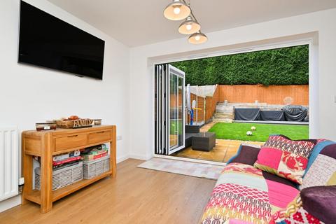 undefined, Tilia Green, Hadley, TF1
