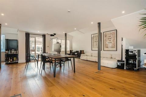 1 bedroom flat for sale, Rivington Street, London EC2A