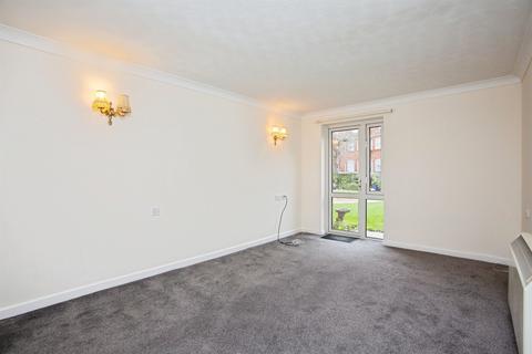 undefined, 17 Poplar Court, Kings Road FY8