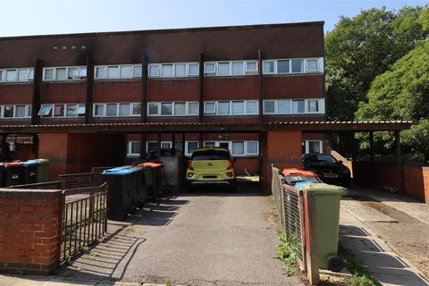 Woolmans, Fullers Slade, Milton Keynes