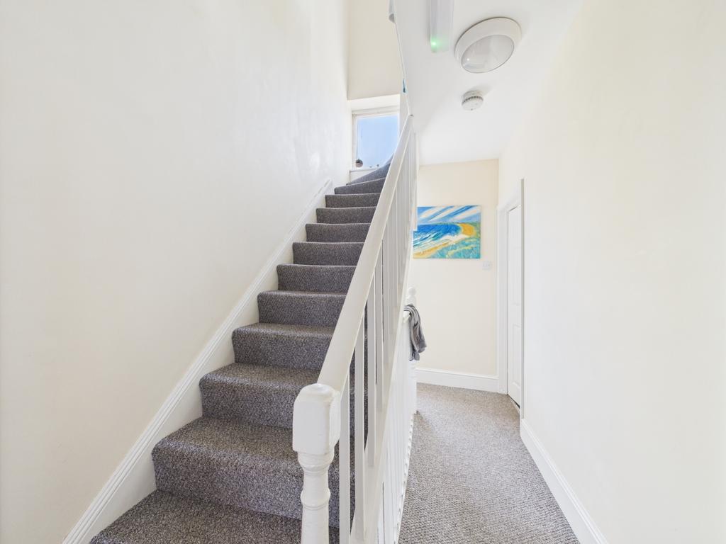 Cam03062 g0 pr0176 still003