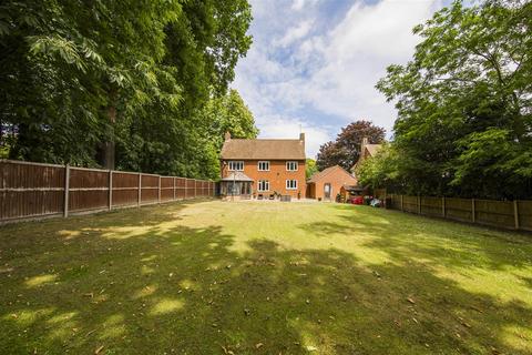 undefined, Meteor Road, West Malling ME19
