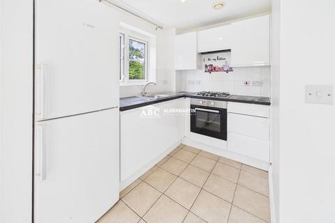 undefined, Gateshead Road, Borehamwood