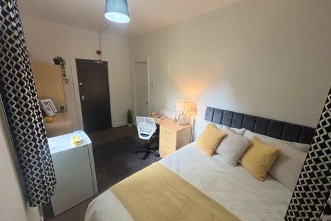 undefined, Grovesnor Road, Leeds LS6