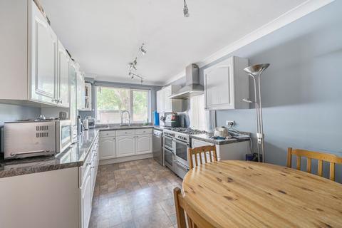undefined, Meadow Close, Northolt, Middlesex