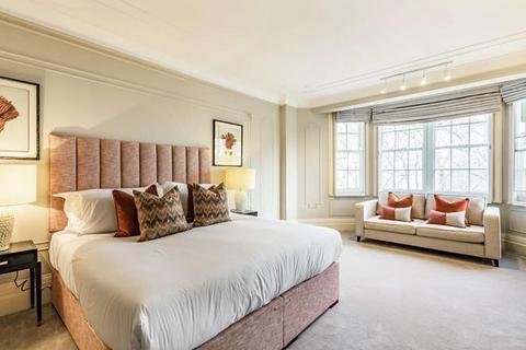 5 bedroom apartment to rent, Strathmore Court, Park Road, St Johns Wood, London, NW8