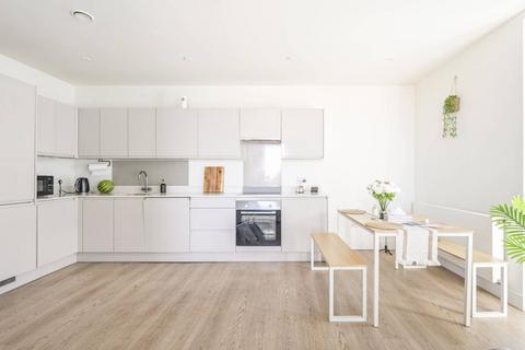 2 bedroom flat for sale, Sailors House, Tower Hamlets, London, E14