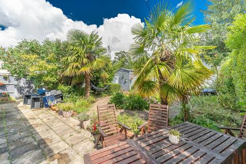 1 Hillside Road, Northwood, HA6 1PY
