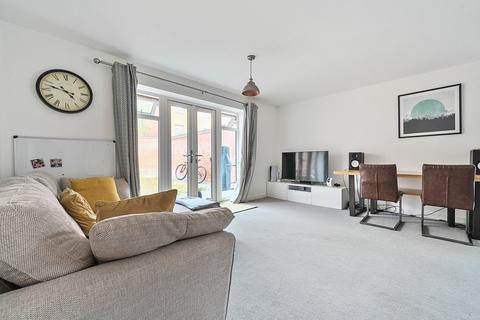 3 bedroom detached house for sale, Nightingale Way, Berkshire RG30