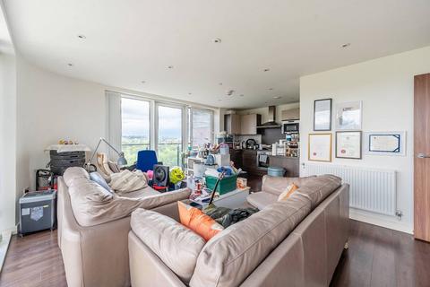 3 bedroom flat for sale, Green Lane, Elstree, Edgware, HA8
