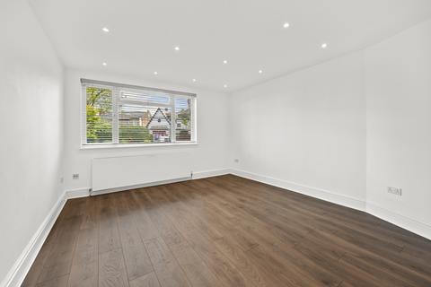 7 Durham Close, London, SW20 0QJ