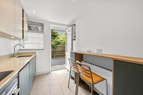 7 Durham Close, London, SW20 0QJ