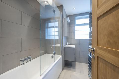 7 Durham Close, London, SW20 0QJ