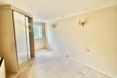 undefined, The Bayle, Kent CT20