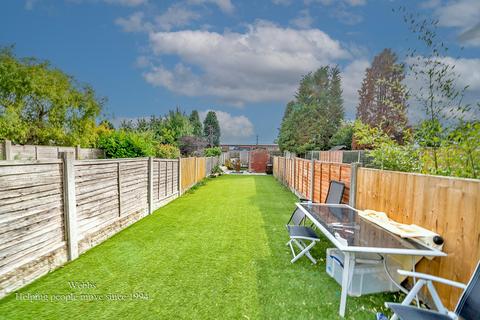 2 bedroom terraced house for sale, Broad Street, Cannock WS11