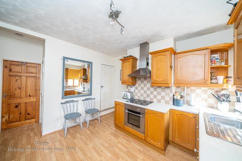 2 bedroom terraced house for sale, Broad Street, Cannock WS11
