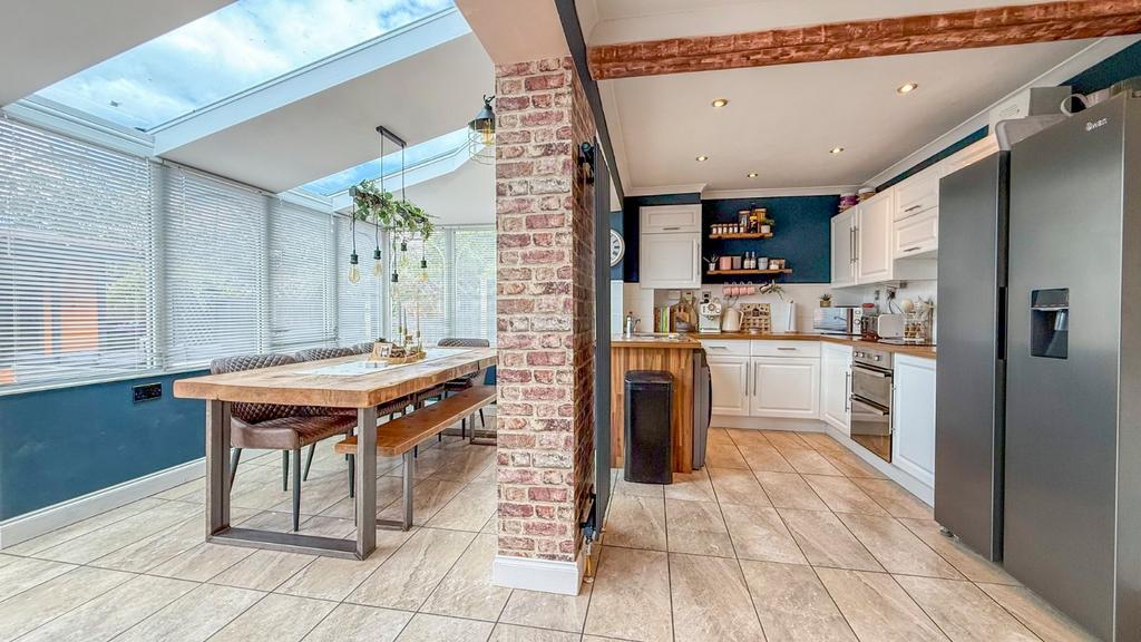 Kitchen Diner