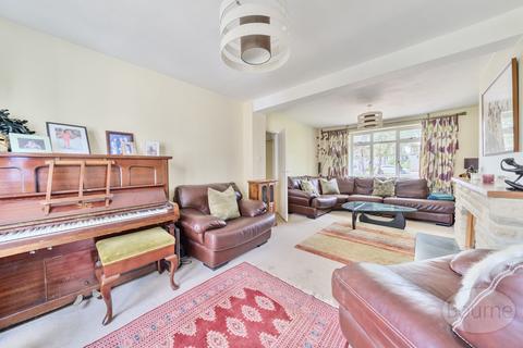 undefined, Canada Road, Cobham, Surrey, KT11