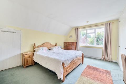 48 Canada Road, Cobham, KT11 2BA