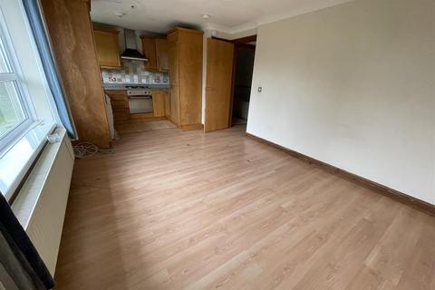 undefined, Llys Newydd, Llanelli