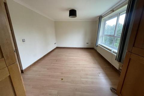 undefined, Llys Newydd, Llanelli