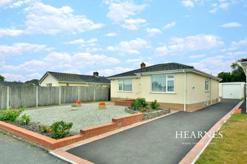 2 bedroom detached bungalow for sale, Freemans Close, Colehill, BH21 2JW