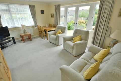 2 bedroom detached bungalow for sale, Freemans Close, Colehill, BH21 2JW