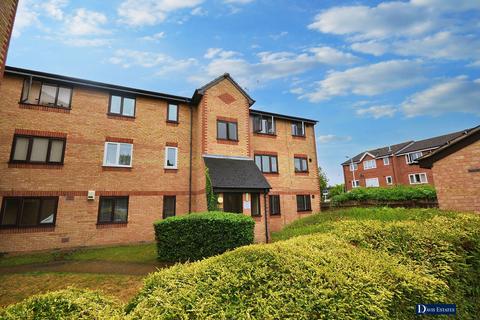 1 bedroom flat for sale, Naunton Way, Hornchurch, RM12