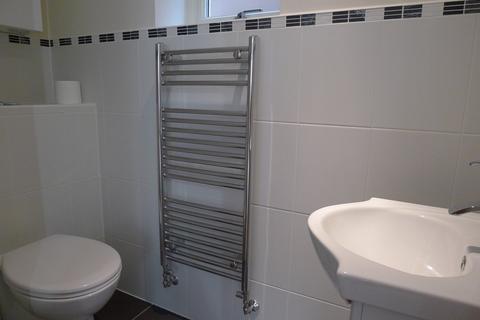 2 bedroom mews to rent, Whitehorse Street, Baldock, SG7