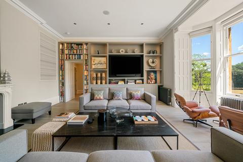 3 bedroom apartment for sale, Albury Park Mansion, Surrey GU5