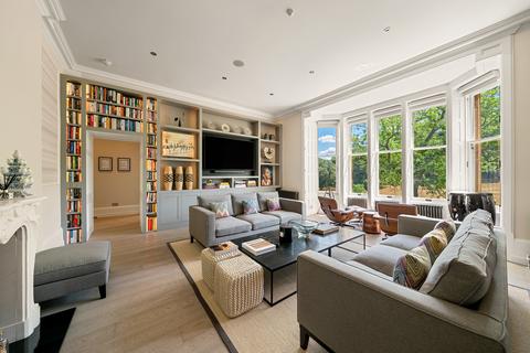 3 bedroom apartment for sale, Albury Park Mansion, Surrey GU5