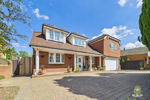 5 bedroom detached house for sale, Hempstead Road, Hempstead, Gillingham, Kent, ME7