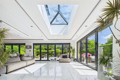 5 bedroom detached house for sale, Hempstead Road, Hempstead, Gillingham, Kent, ME7