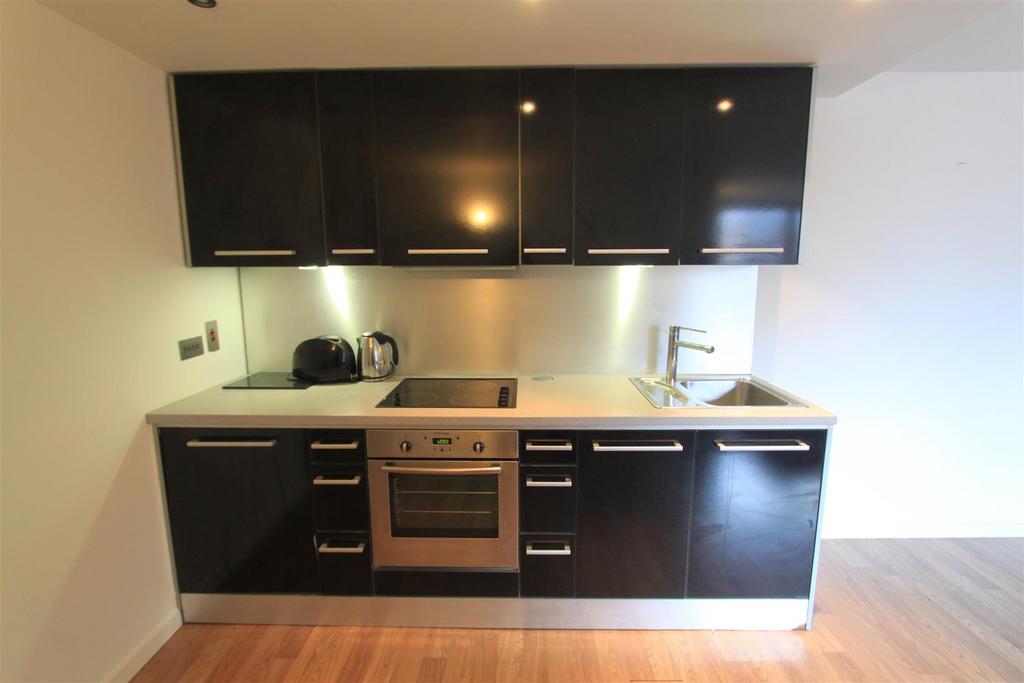 Kitchen.JPG