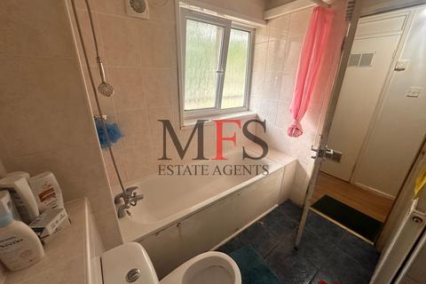 undefined, Wallis Road, Southall, UB1